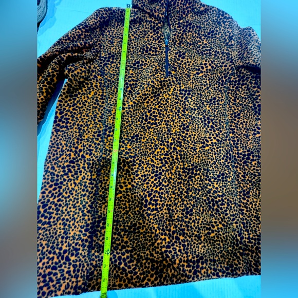 Awesome Lands’ End Cheetah Print Zip Up Fleece Medium Tall - Picture 7 of 10